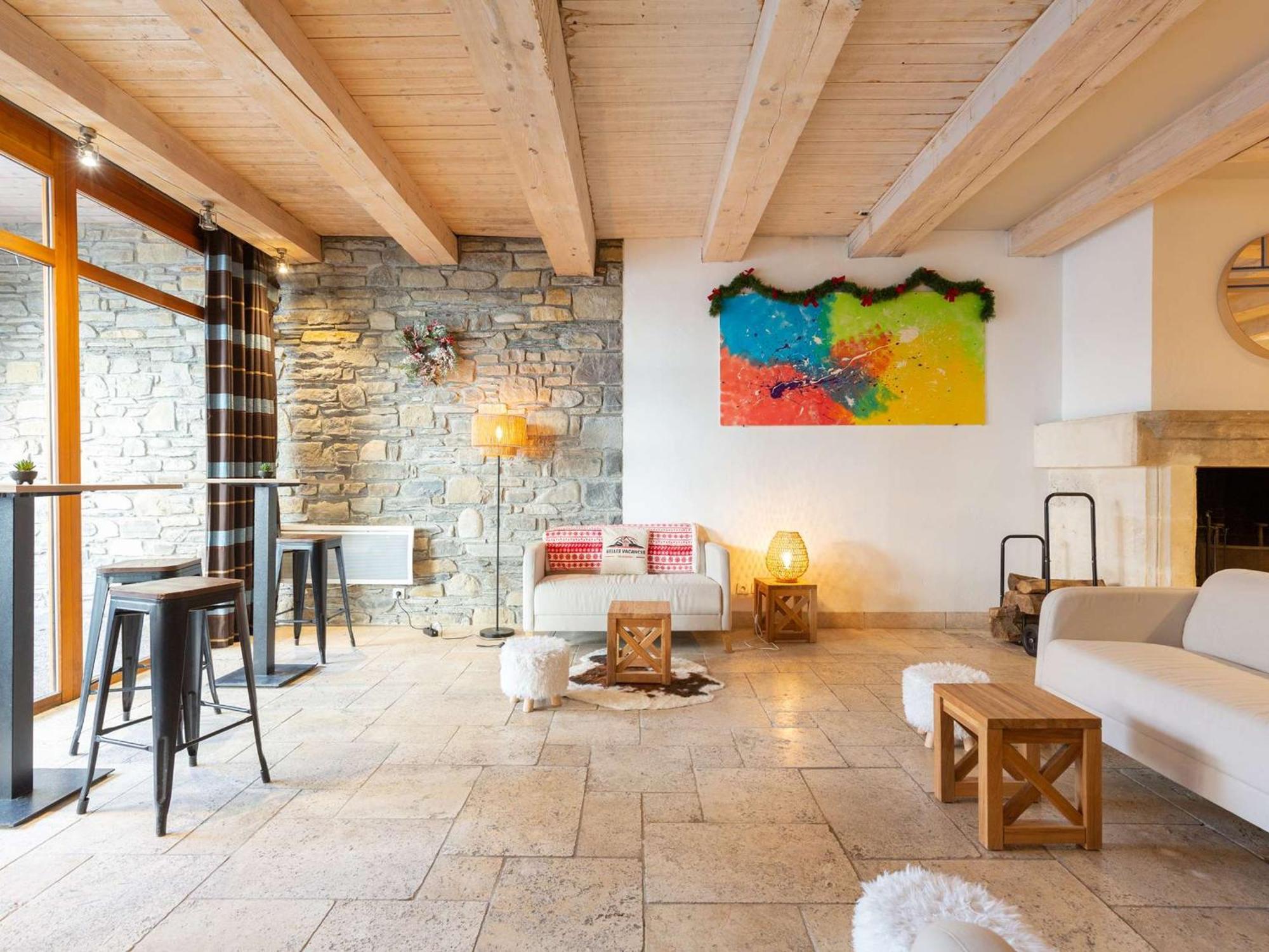 Appartement Duplex Centre Saint-Lary Avec Piscine, Sauna Et Parking - Fr-1-296-395 Eksteriør bilde